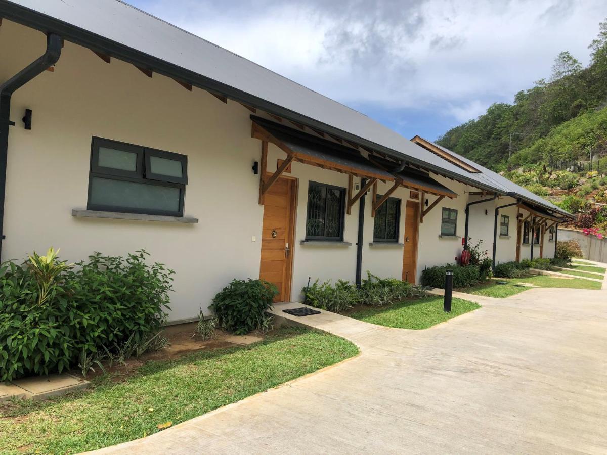 Paradise Chalets Yoga & Wellness Takamaka Zewnętrze zdjęcie